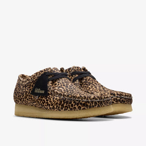 Clarks wallabee leopard women