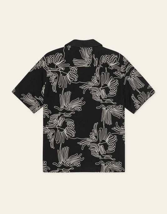 LES DEUX Liam AOE Flower SS Shirt Loose fit black